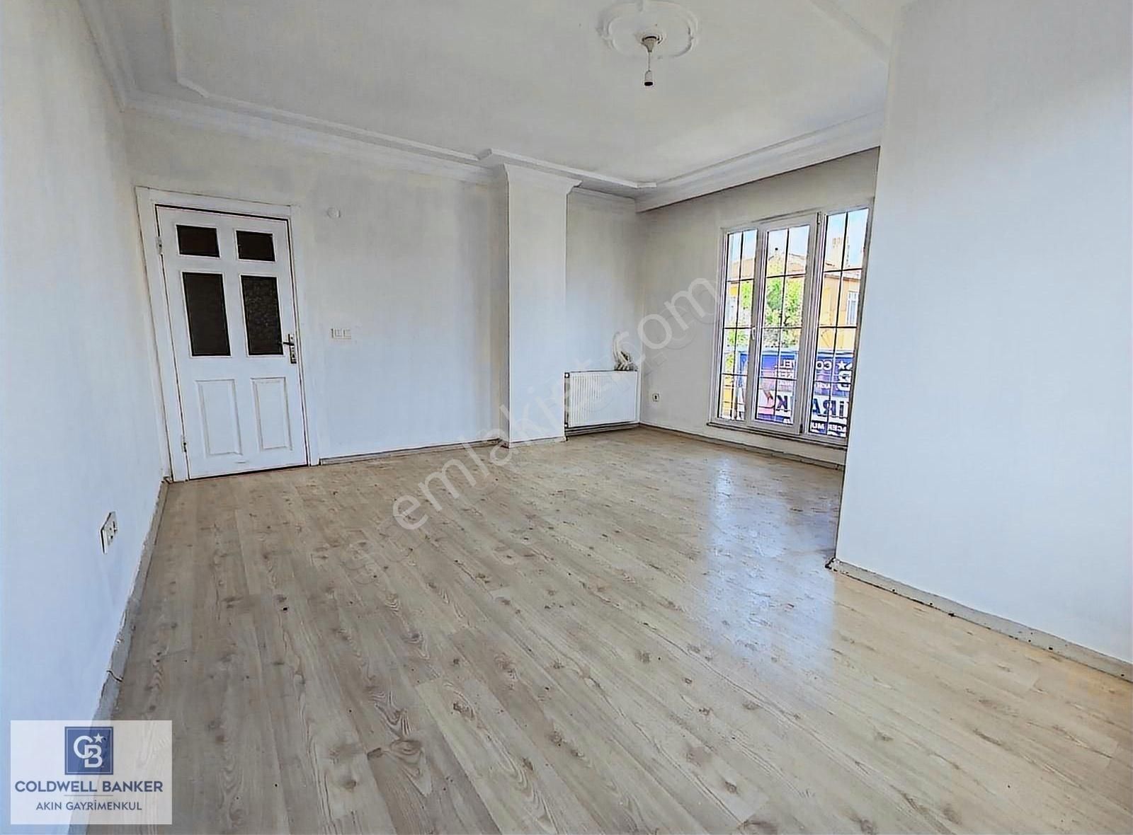 Sarıgazi Kemal Türkler Mah. 3+1 E. Banyolu Kiralık Arakat.