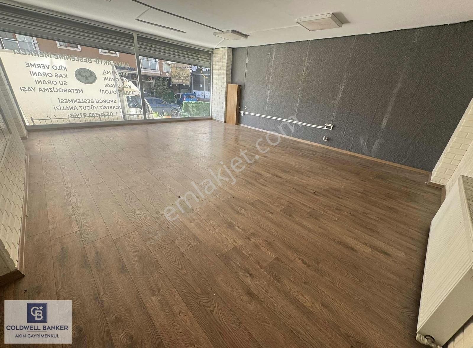 Sancaktepe Atatürk Mah. Atatürk Caddesine 30 M. Mesafe Kiralık