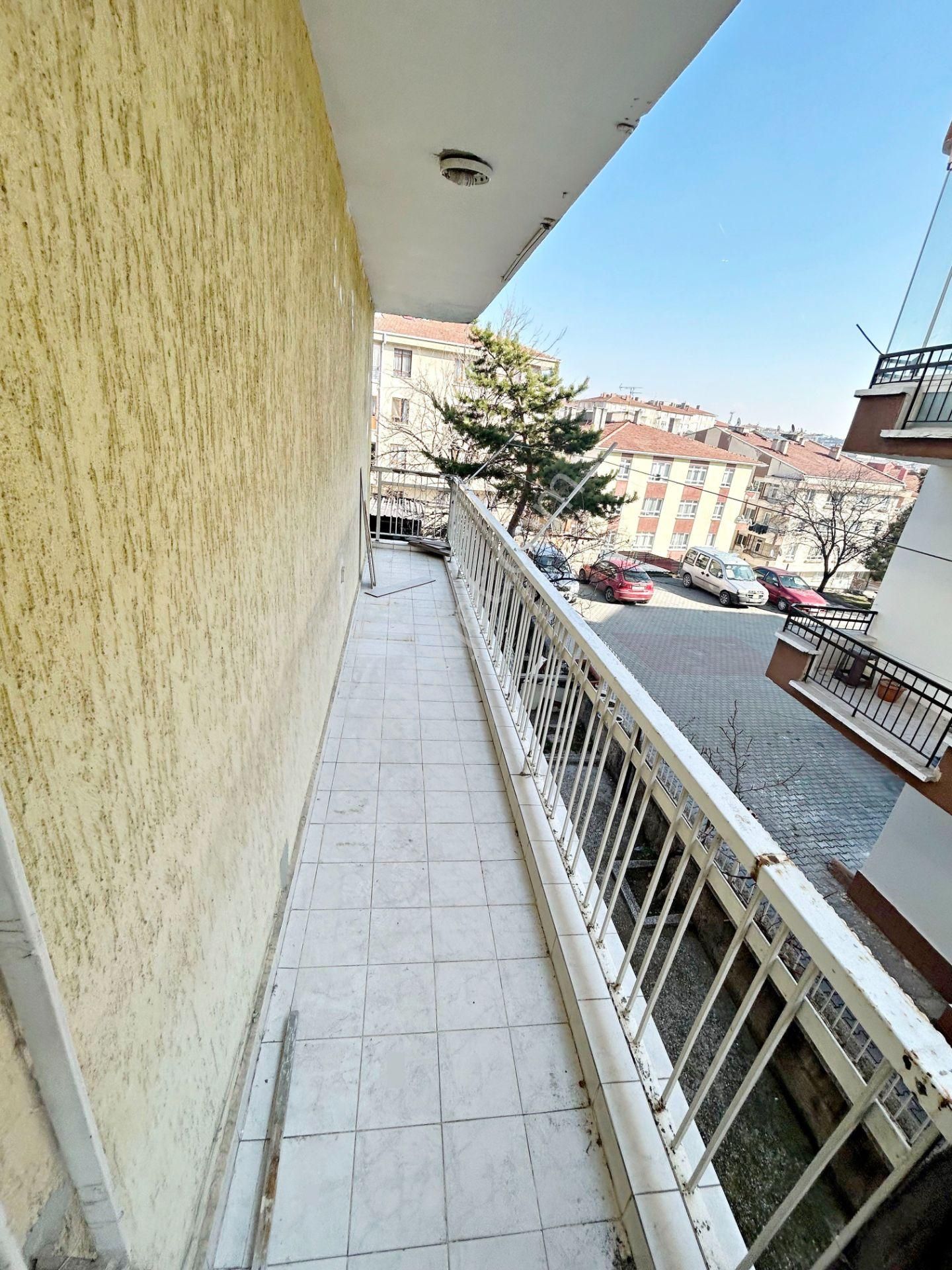 3+1 Ayvalı Cad Üzeri 1.kat Konumunda Cepheleri Açık Yapılı - Görsel 34