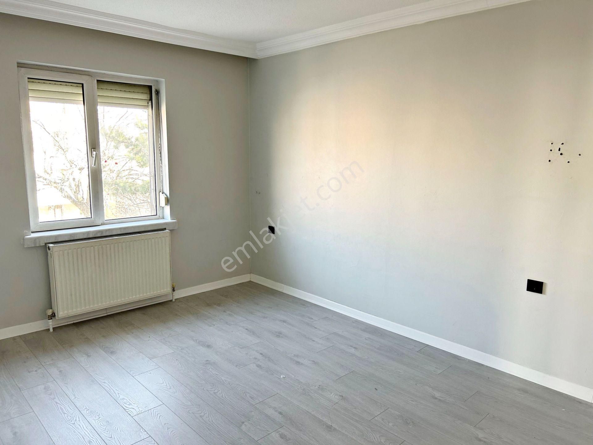 3+1 Ayvalı Cad Üzeri 1.kat Konumunda Cepheleri Açık Yapılı - Görsel 22