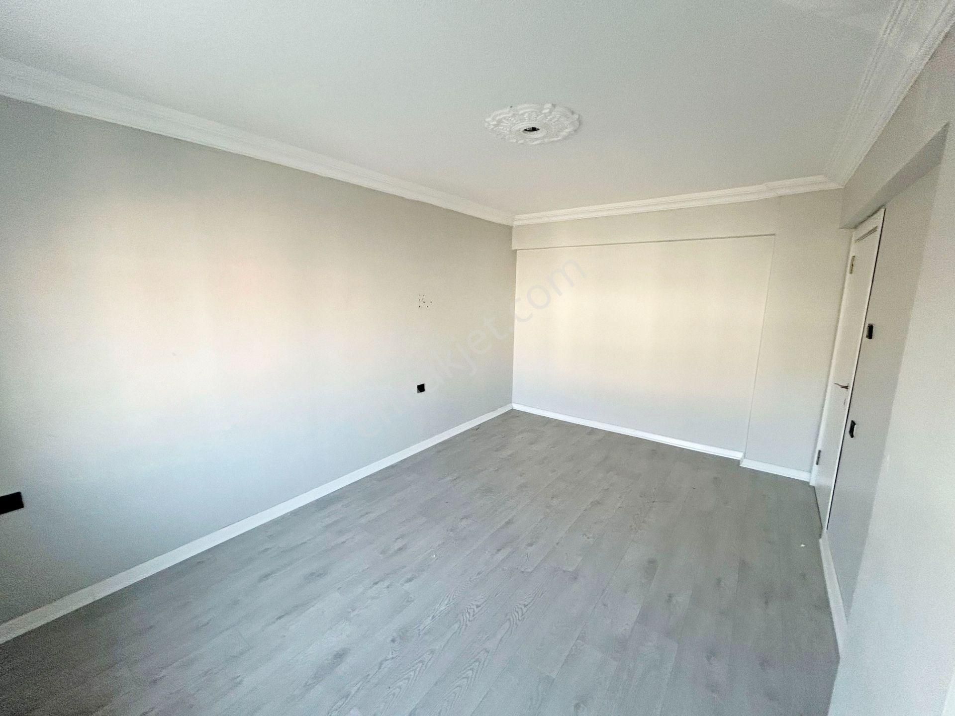 3+1 Ayvalı Cad Üzeri 1.kat Konumunda Cepheleri Açık Yapılı - Görsel 27