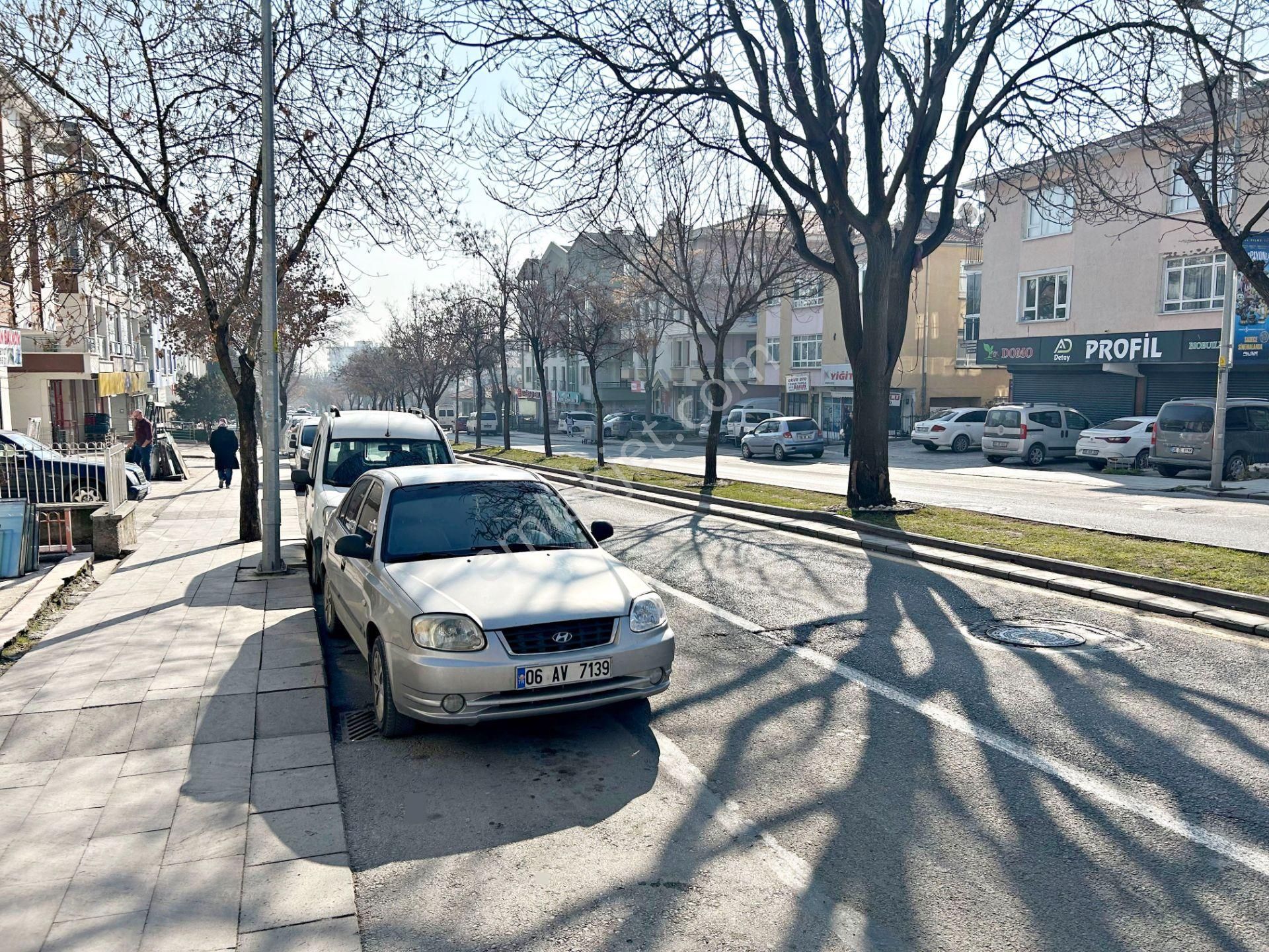 3+1 Ayvalı Cad Üzeri 1.kat Konumunda Cepheleri Açık Yapılı - Görsel 35