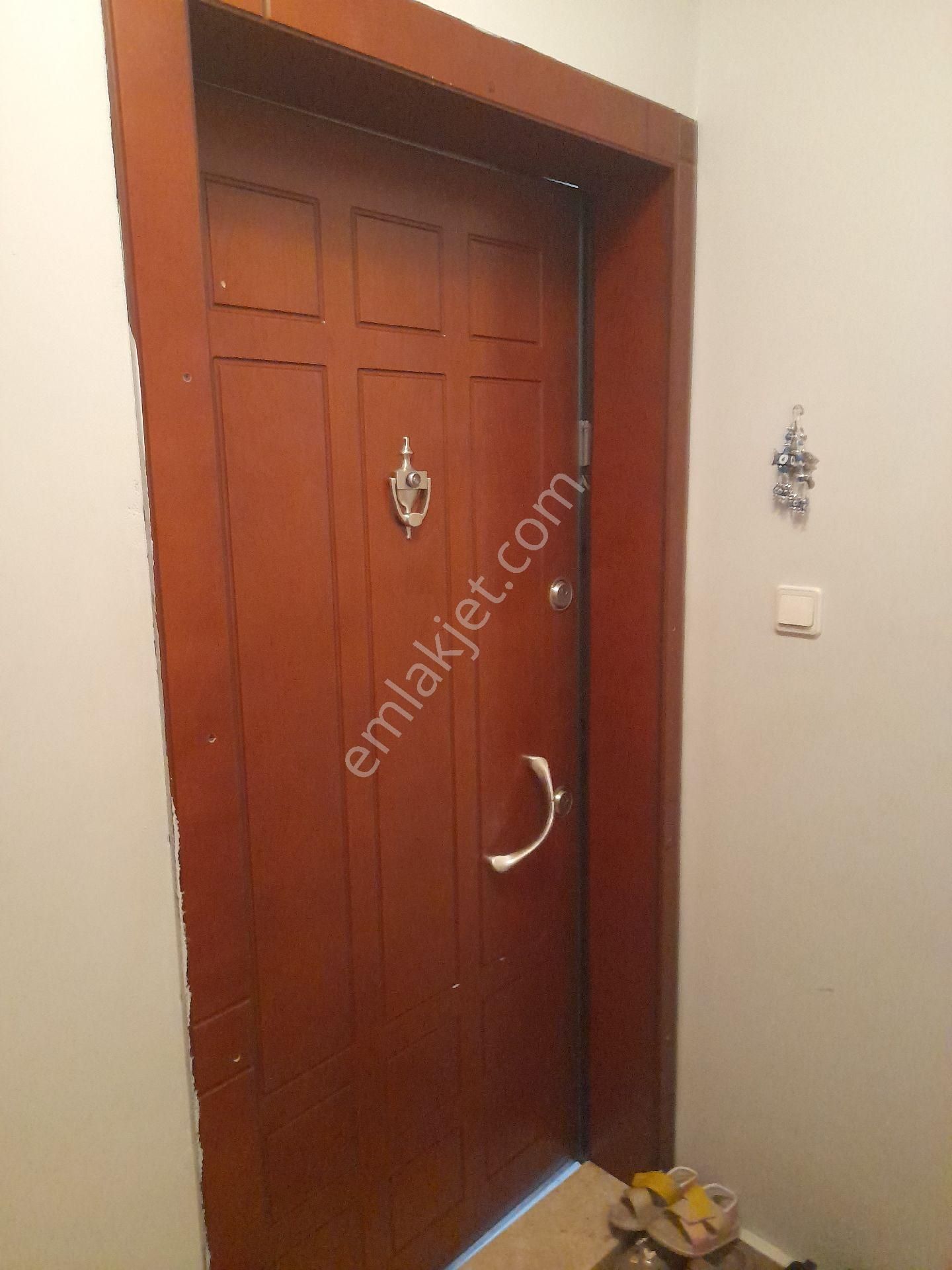 İzmir Konak Eşrefpaşa Cadde Üzerinde 3+1,110 M2 Ebeveyn Banyolu, Doğalgazlı Lüks Daire - Görsel 3