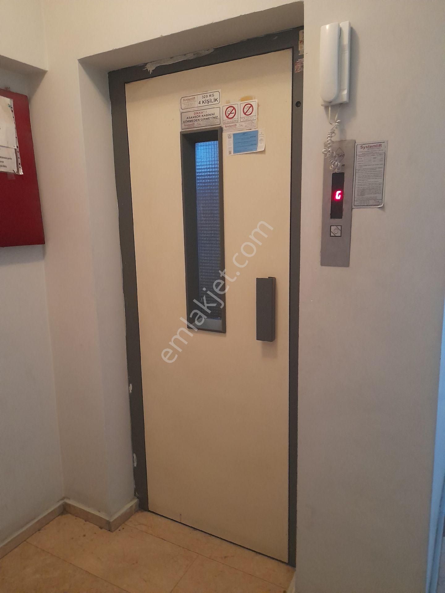 İzmir Konak Eşrefpaşa Cadde Üzerinde 3+1,110 M2 Ebeveyn Banyolu, Doğalgazlı Lüks Daire - Görsel 2