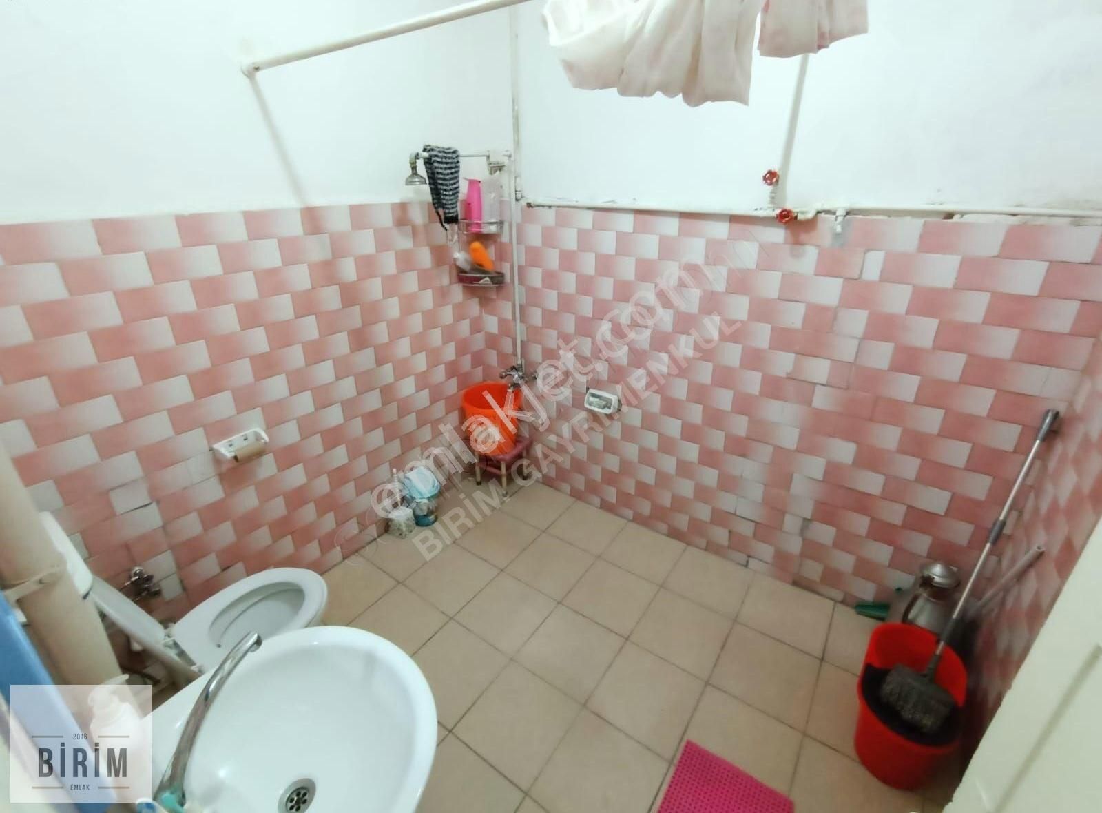 Birim^den Komple Satılık 3 Katlı Bahçeli Müstakil Yıldırım Mah - Görsel 14