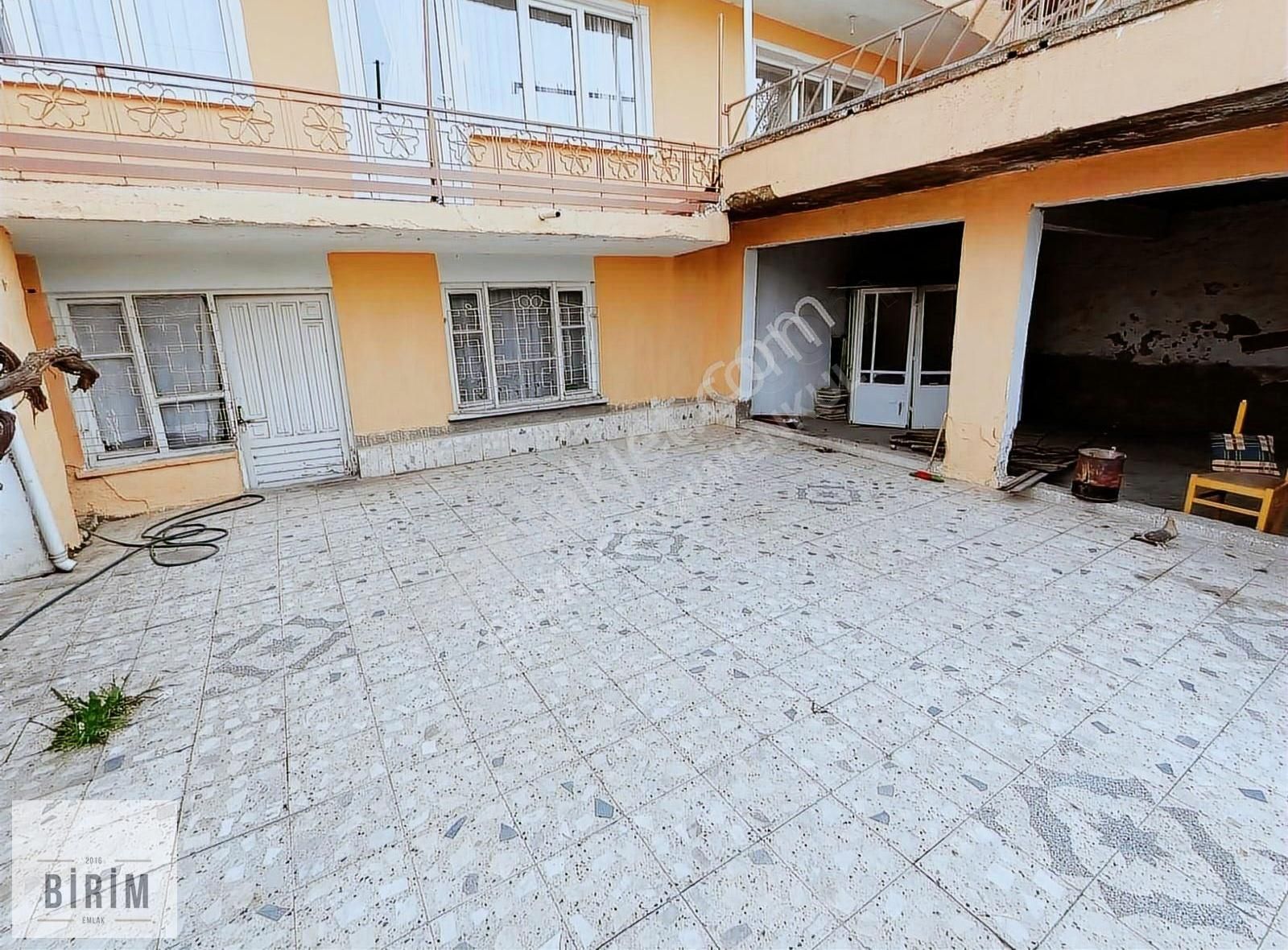Birim^den Komple Satılık 3 Katlı Bahçeli Müstakil Yıldırım Mah - Görsel 27