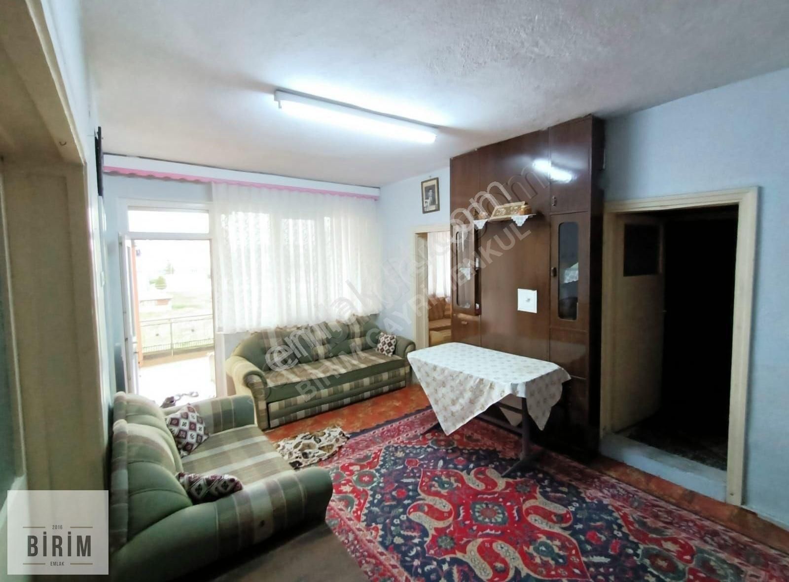 Birim^den Komple Satılık 3 Katlı Bahçeli Müstakil Yıldırım Mah - Görsel 2