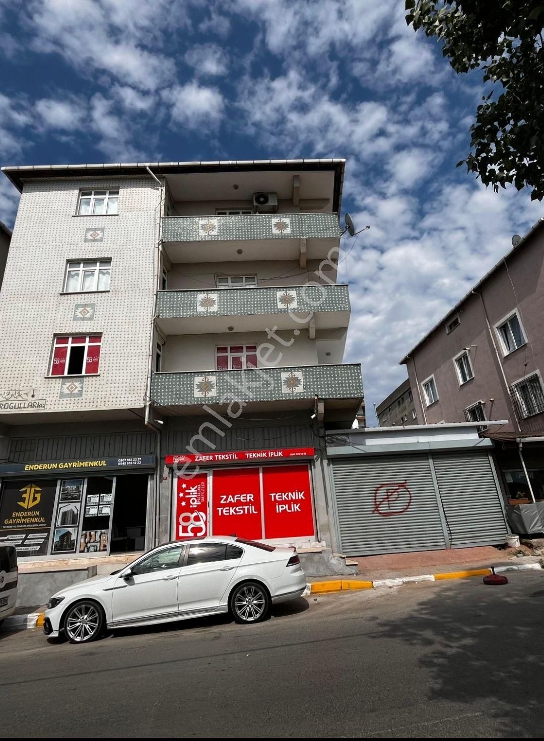 İstanbul Sultanbeyli Mimarsinan Daacil Satılık Yatirimlik 4 Katli Bina