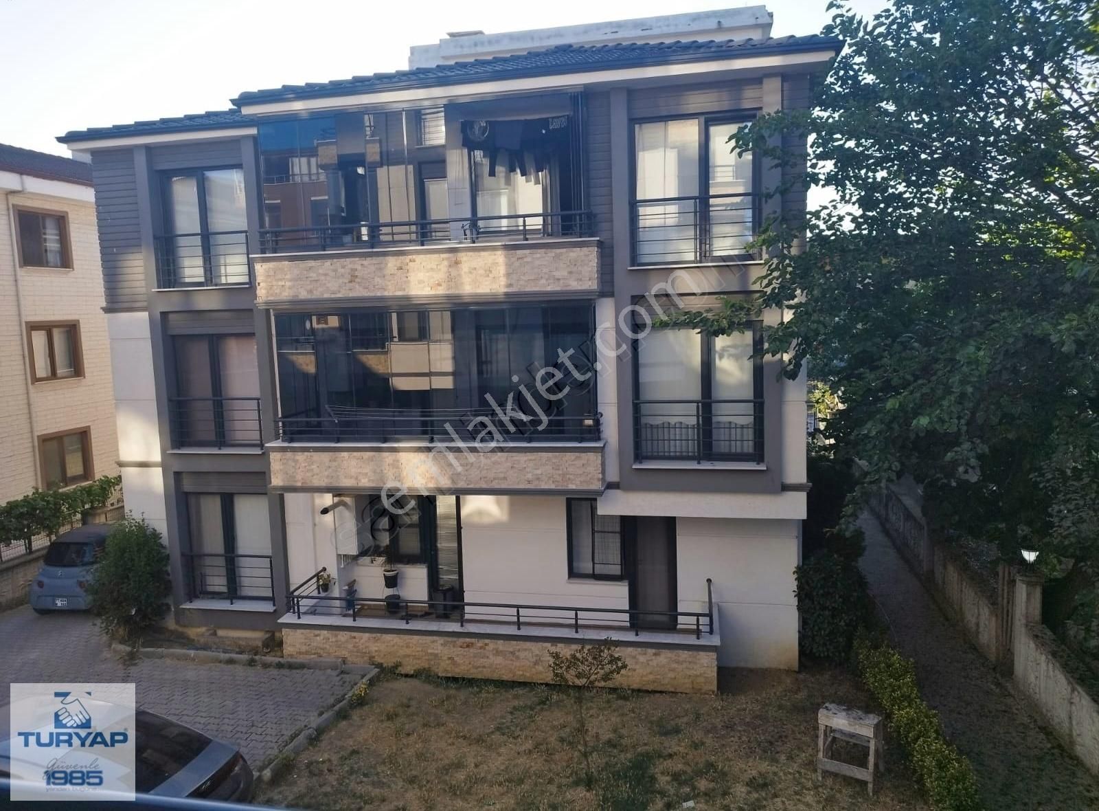 Yalova Mustafa Kemal Paşada Site İçinde Aileye Uygun 3+1 Daire