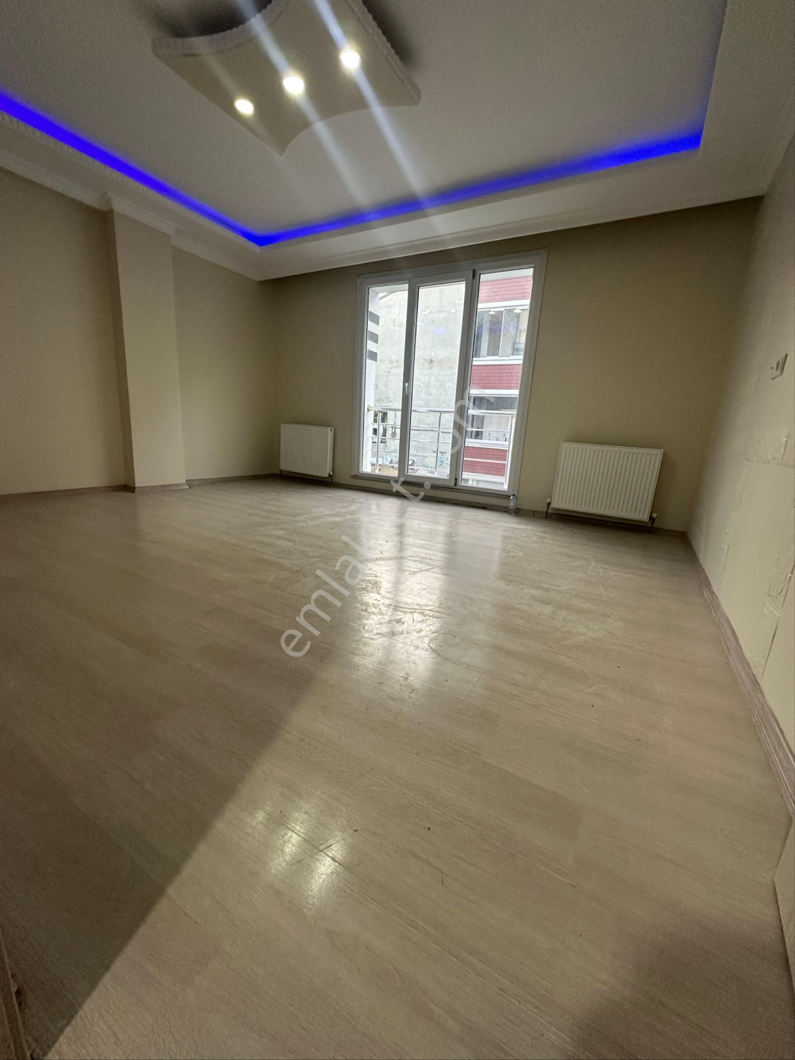 Arnavutköy Anadolu Mah 2+1 Arakat
