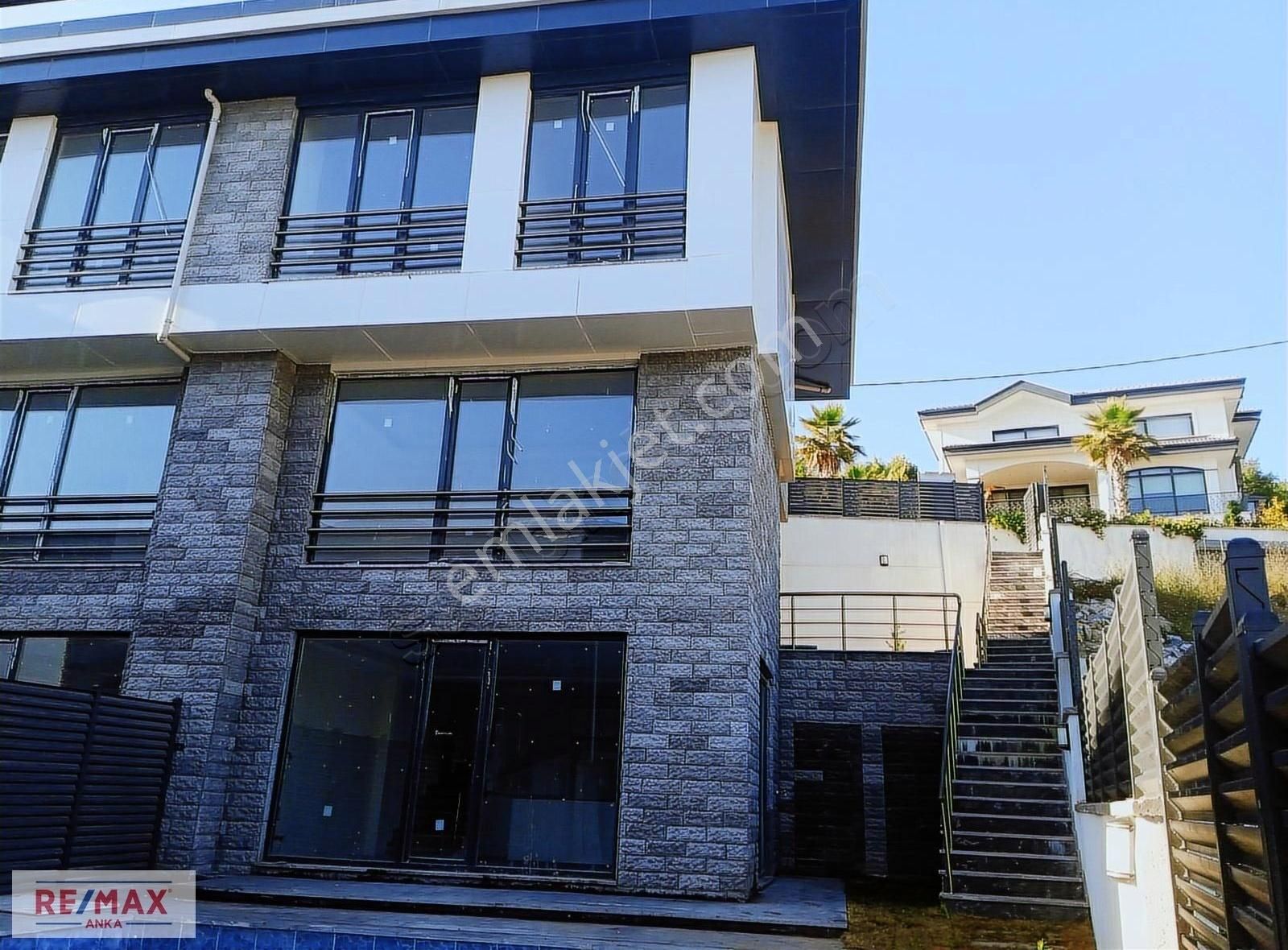 Şile Balibeyde Özel Havuzlu, Manzaralı, Sıfır Lüks Tripleks