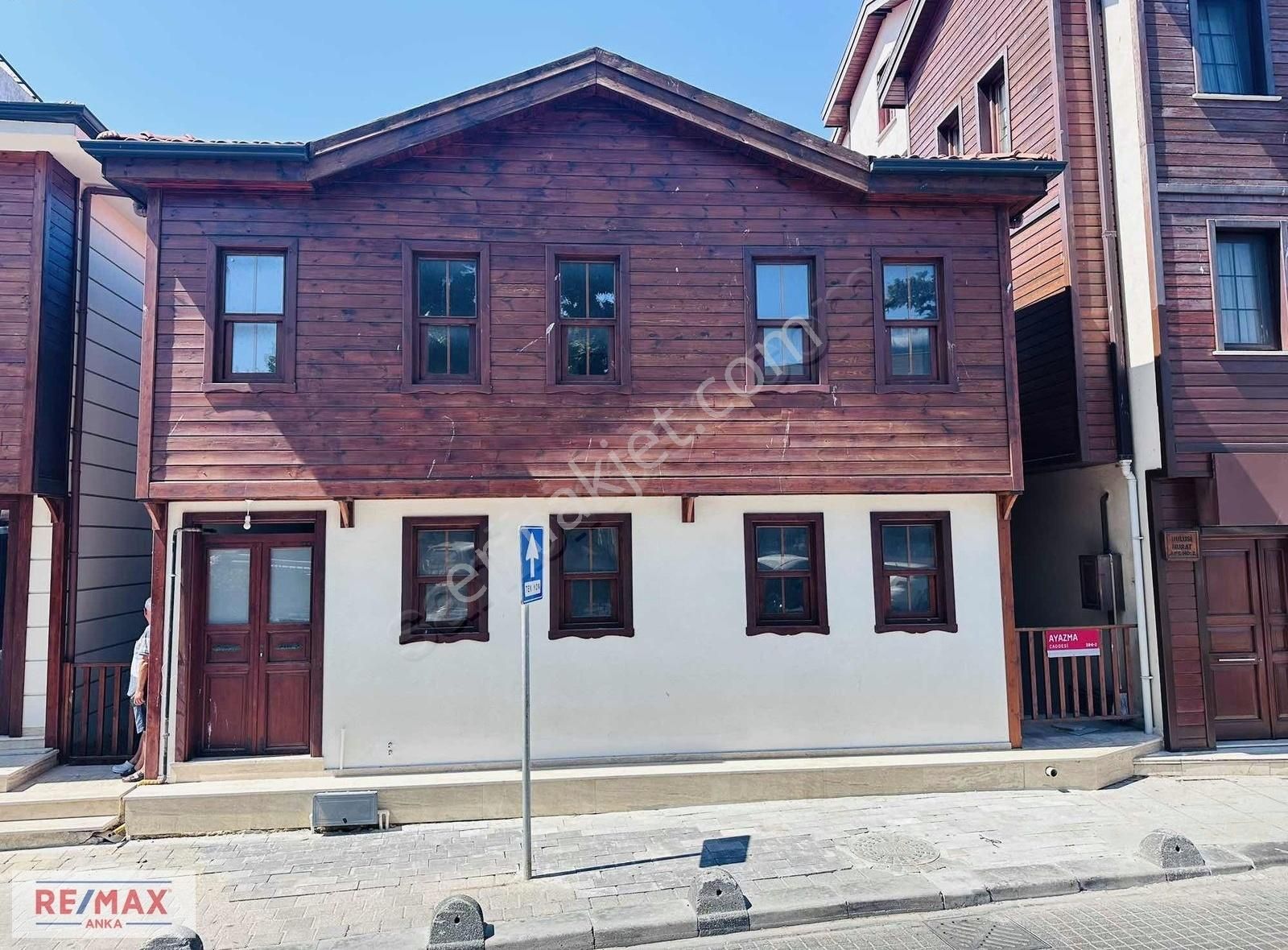 Şile Üsküdar Caddesi Muhteşem Konumda Özel Yapım Müstakil Ev