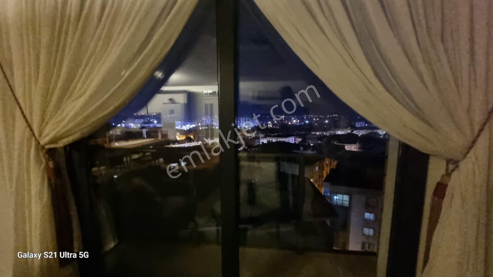 Menemende En Güzel Konumda 185 M2 Ultra Lüks Daire - Görsel 3