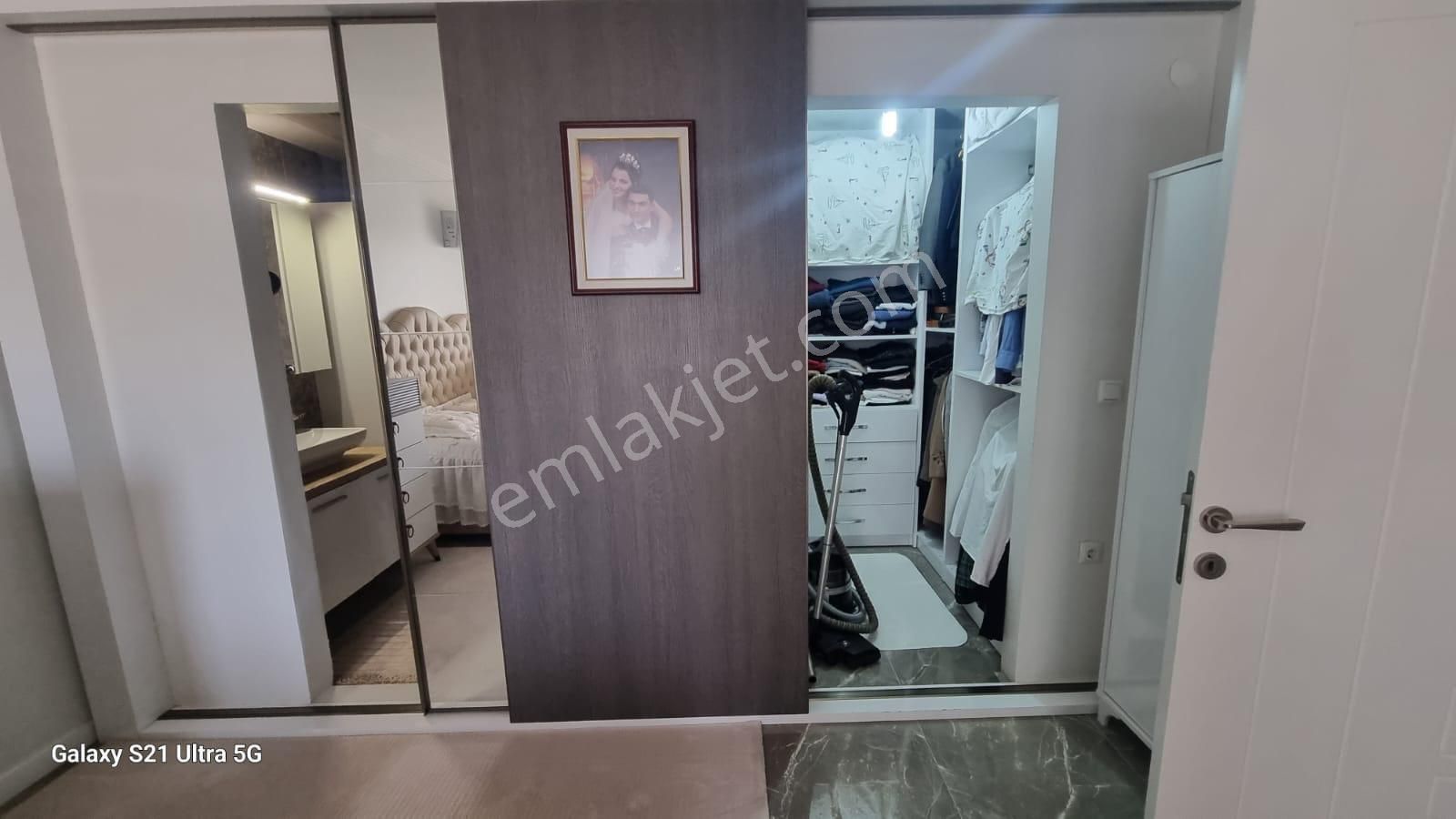 Menemende En Güzel Konumda 185 M2 Ultra Lüks Daire - Görsel 27