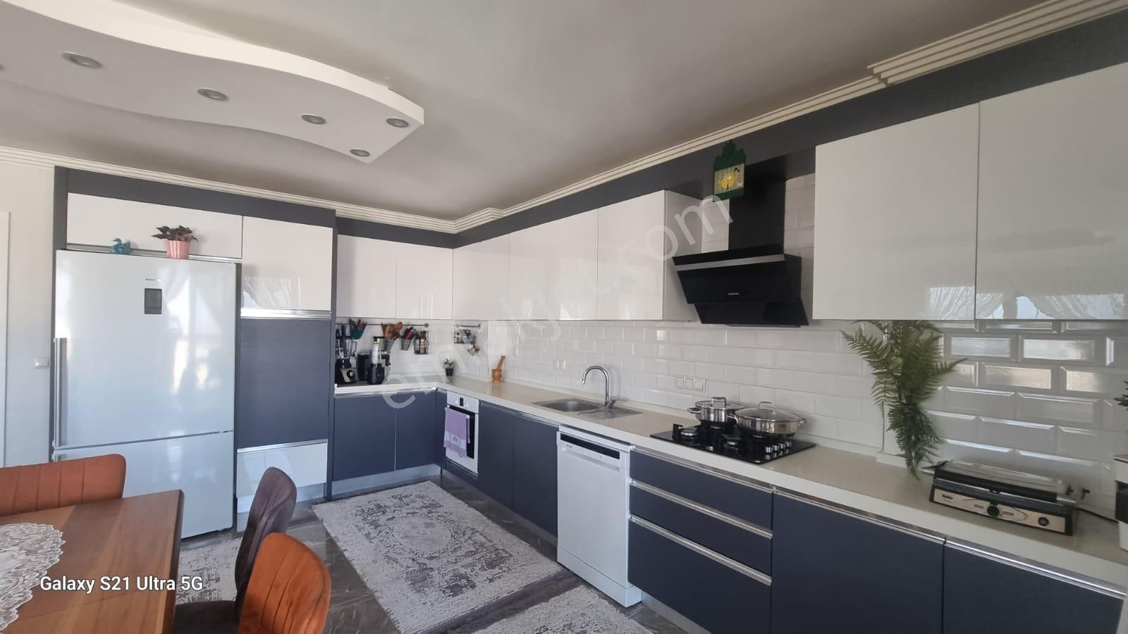 Menemende En Güzel Konumda 185 M2 Ultra Lüks Daire - Görsel 19