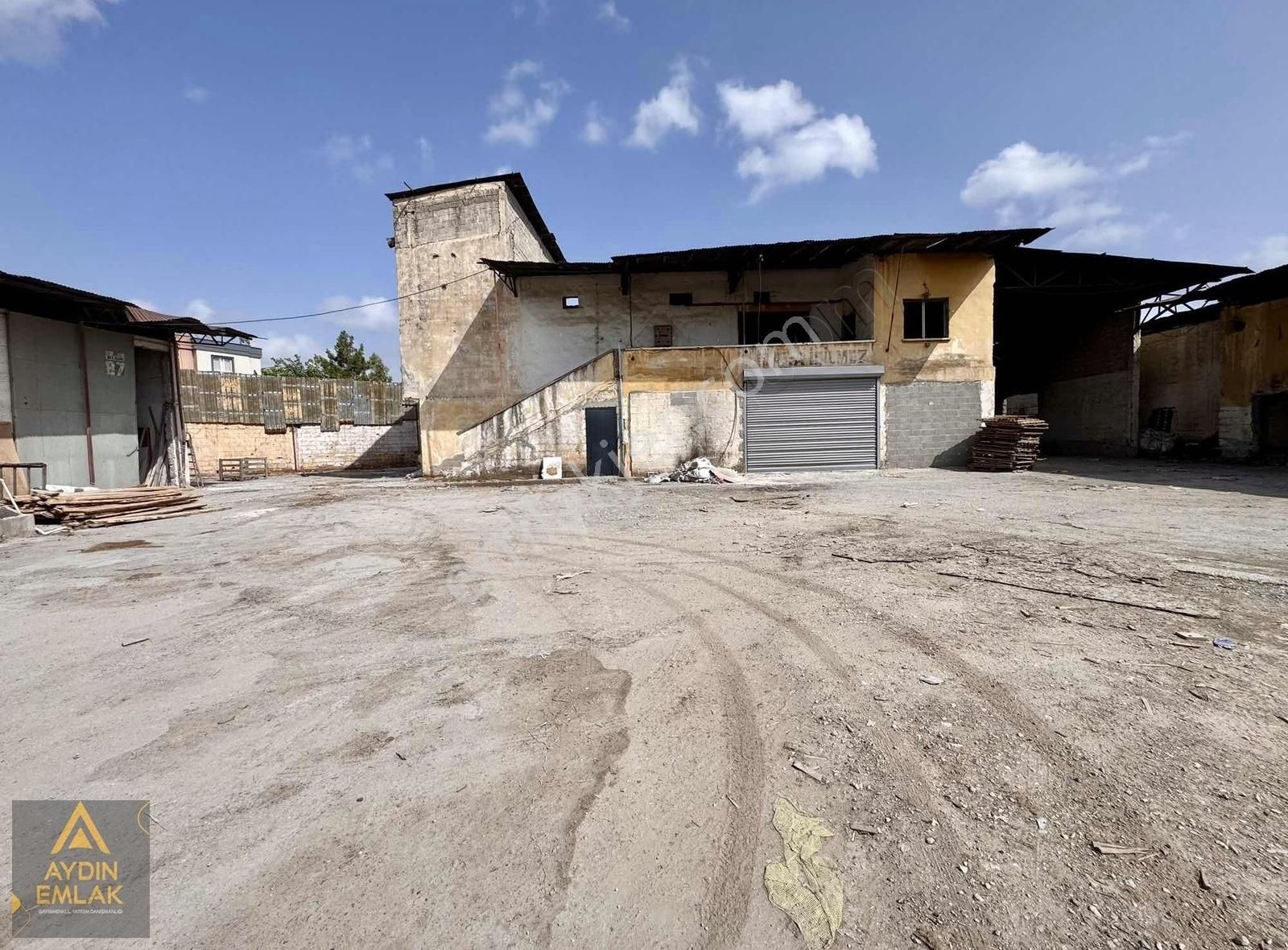 Aydın 'dan Merkezi Konumda Farklı M2 Lerde Depo Ve İşyeri