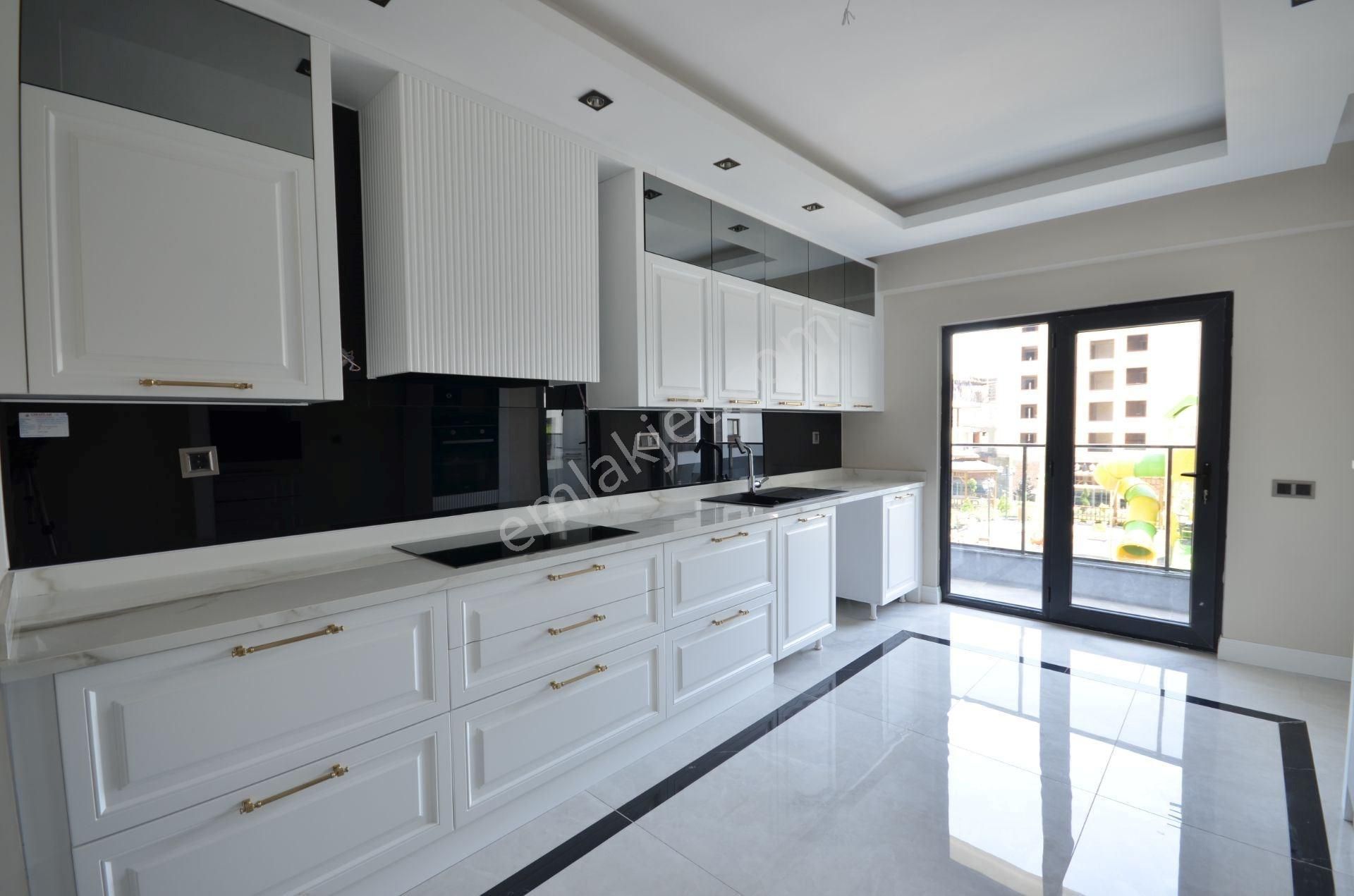 Konya Meram Satılık Ultra Lüks 4+1 Arakat Residence