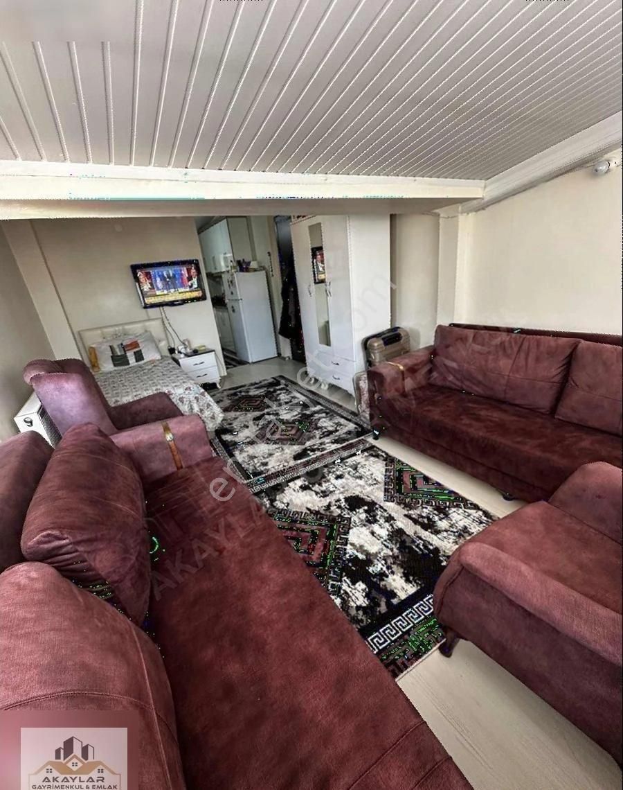 Akaylar Gayrimenkulden Merkezi Konumda Kiracılı 2 Adet Apart