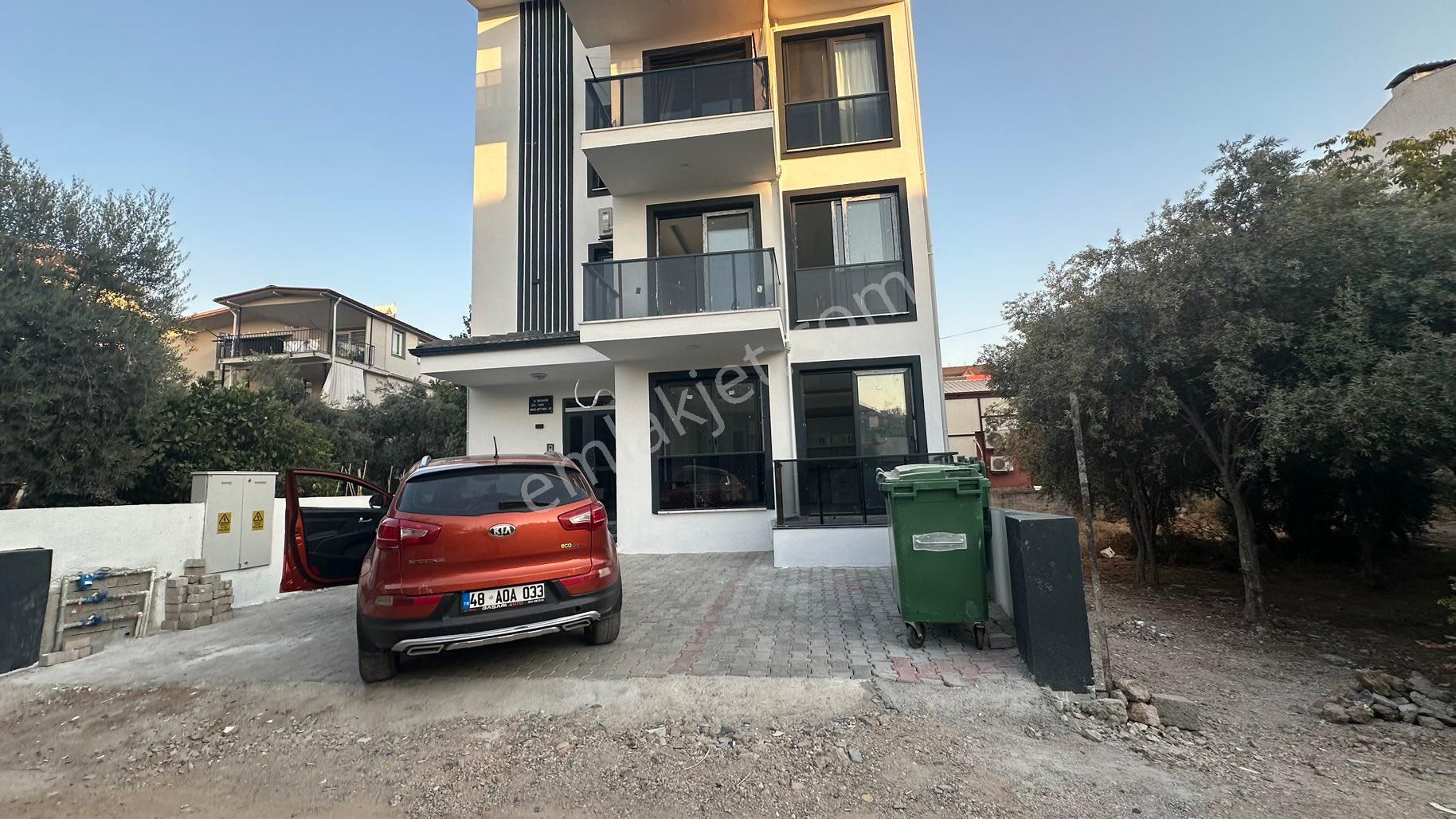 Tuzla Mah Alagöz Otomativ Arkası Satılık 2+1 Yüksek Giriş Kat