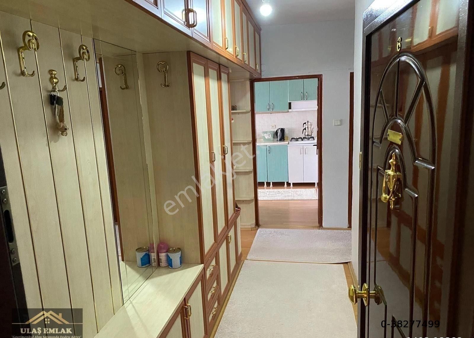 Ulaş Emlak Elvankent Bulvar Üstü İlkokul Bitişiği 3. Katta Güney Site İçi
