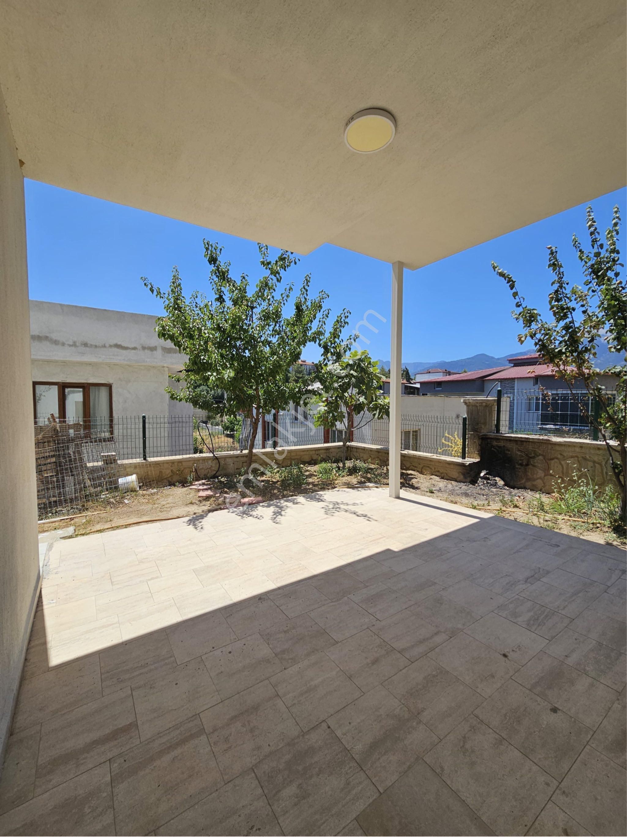 Denizli Şemikler Mevki 3 Katlı Müstakil Bina - Görsel 35