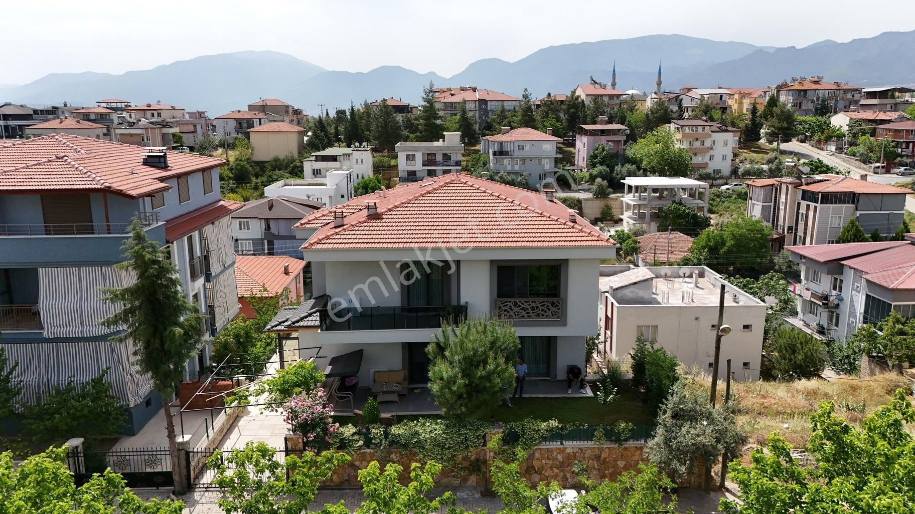 Denizli Şemikler Mevki 3 Katlı Müstakil Bina - Görsel 5