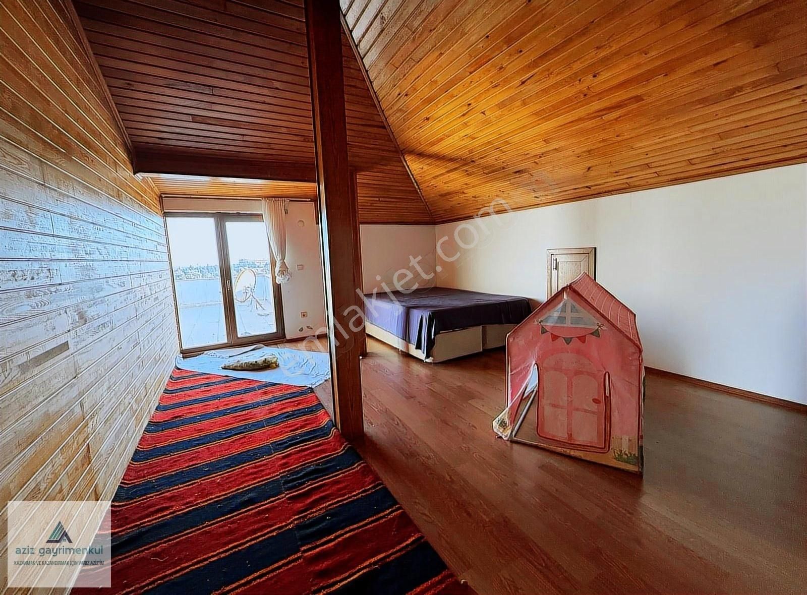 Silivri Ortaköyde 1032 M2 Satılık 8+2 Villa - Görsel 17