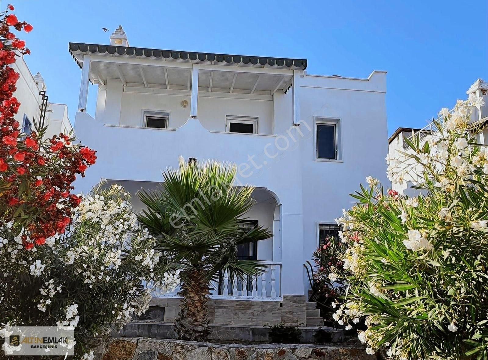 Bodrum Un En Güzel Koyu Bağla Da Bahçeli Müstakil Villa