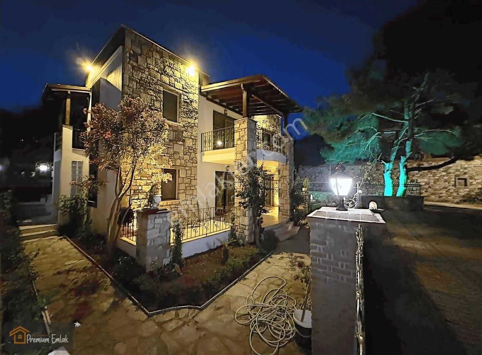 Bodrum Merkezde 3+1 Geniş Bahçeli Eşyalı Muhteşem Daire. - Görsel 11