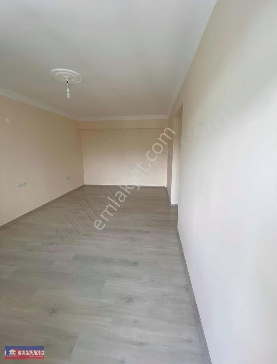 Efsane Emlaktan Dolunay Mülk Evler Sitesinde 3+1 Satılık Daire