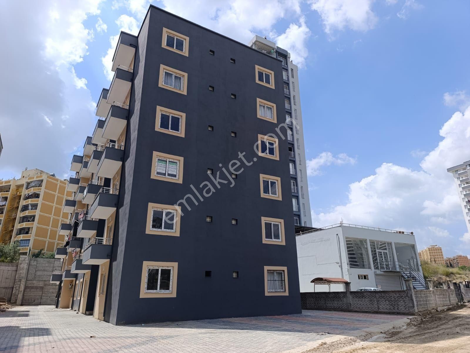 Osmangazi Mahallesinde 1+1 Yatay Mimari Sıfır Kiralık Daire