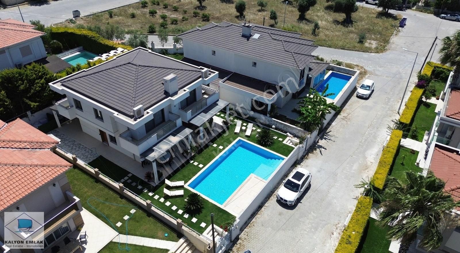 Alaçatı'da Satılık Aynı Parselde İki Adet Havuzlu Lüx Villa - Görsel 22