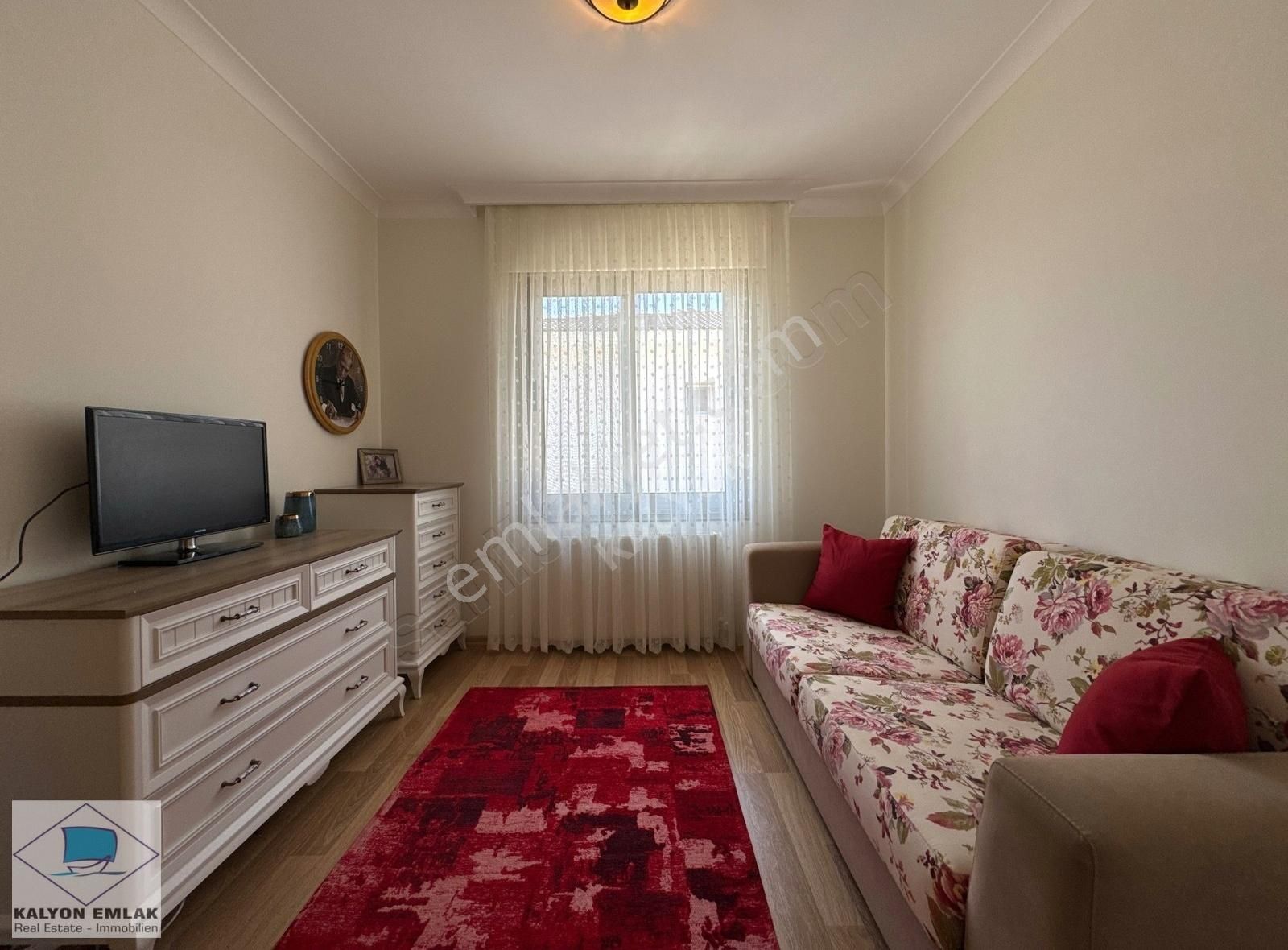 Alaçatı'da Satılık Aynı Parselde İki Adet Havuzlu Lüx Villa - Görsel 29