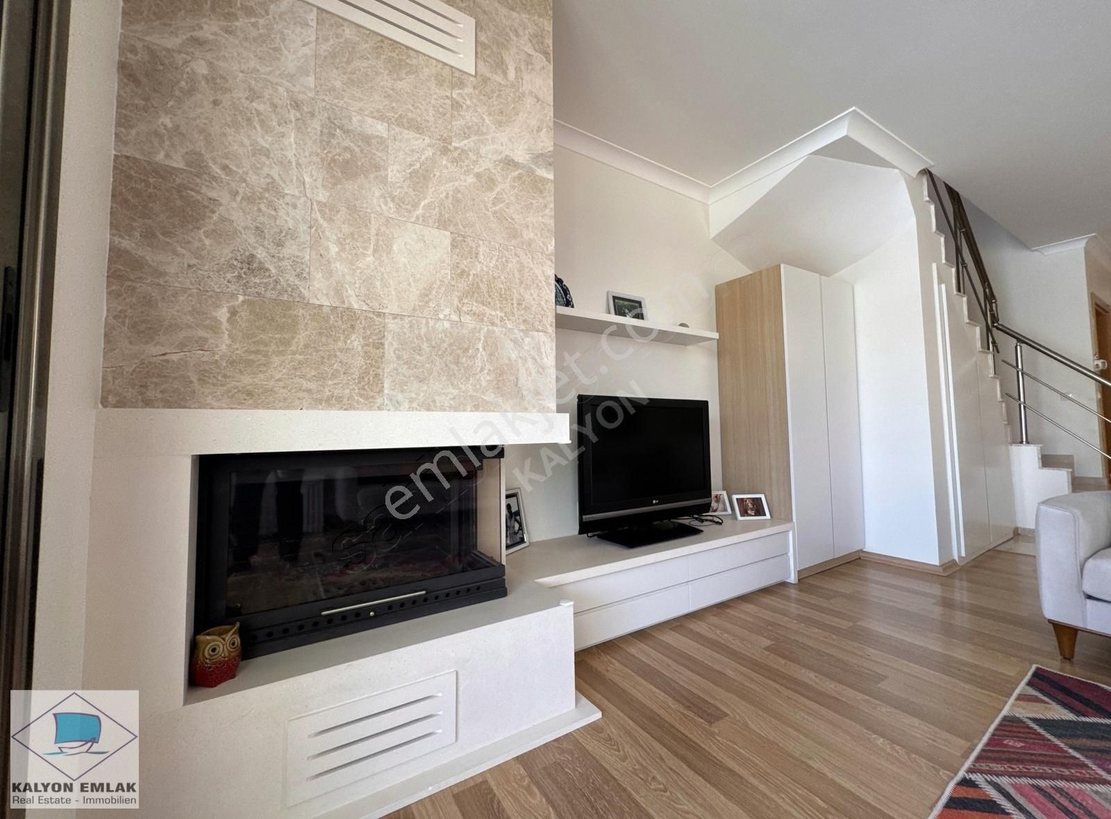 Alaçatı'da Satılık Aynı Parselde İki Adet Havuzlu Lüx Villa - Görsel 7