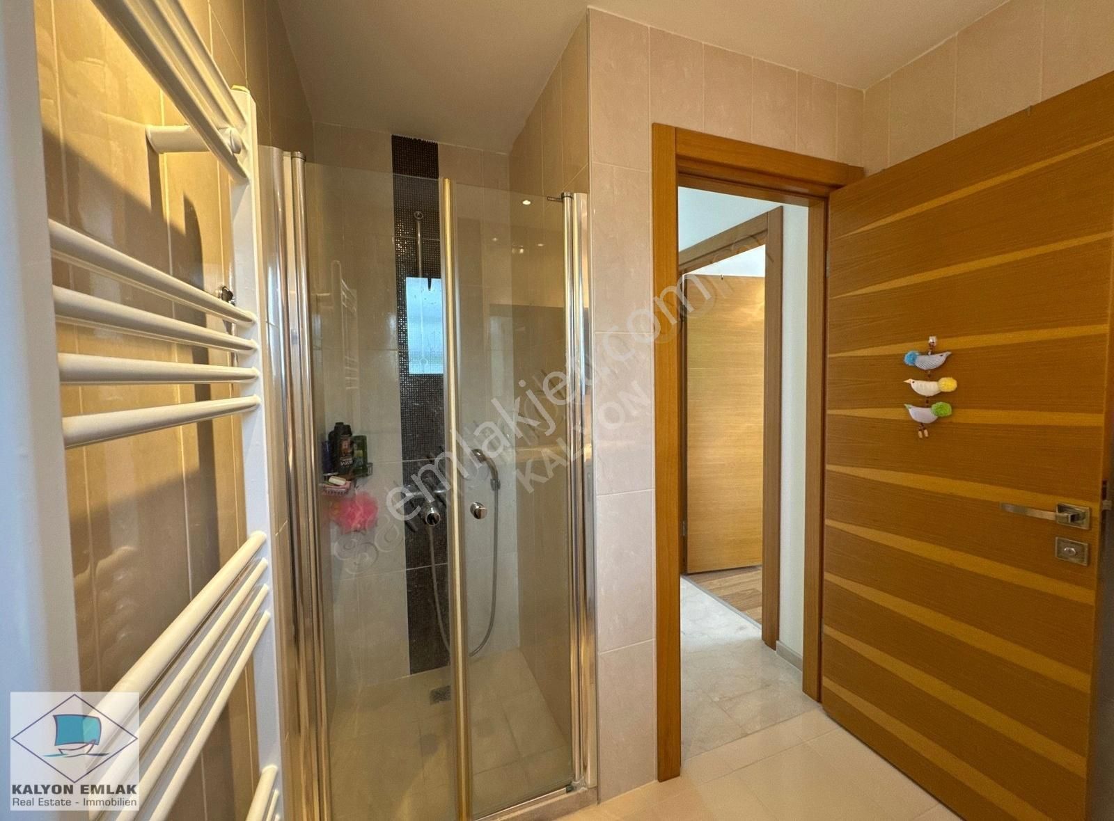 Alaçatı'da Satılık Aynı Parselde İki Adet Havuzlu Lüx Villa - Görsel 3