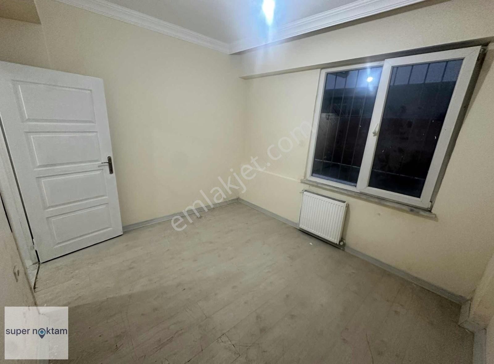 Mehmet Akif'te Satılık İskanlı Yeni Bina 1+1 Bahçe Kat Daire - Görsel 13