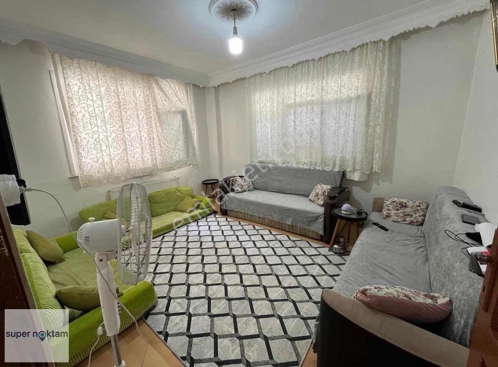 Atatürk Mahallesi'nde 3+1 Satılık 23mt Hisseli Bahçe Kat Daire