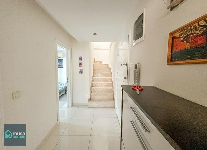 Alanya Kestel Mah, Denize Sıfır, Eşyalı 3+1 Dubleks