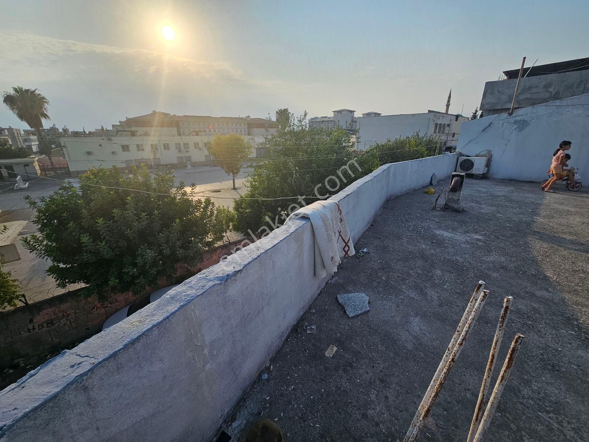 Seyhan Da Gülbahçesi Mh Eski Orgeneral Okulun Karşısı 2 Katlı Müstakil Ev Çift Köşe Başı - Görsel 20