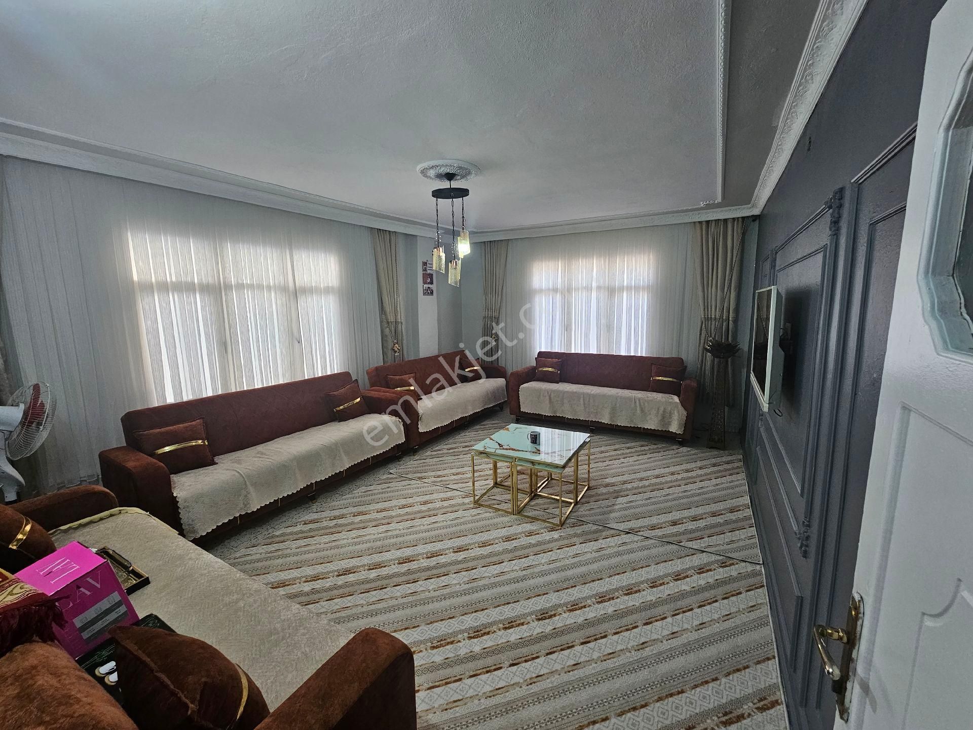 Seyhan Da Gülbahçesi Mh Eski Orgeneral Okulun Karşısı 2 Katlı Müstakil Ev Çift Köşe Başı - Görsel 12