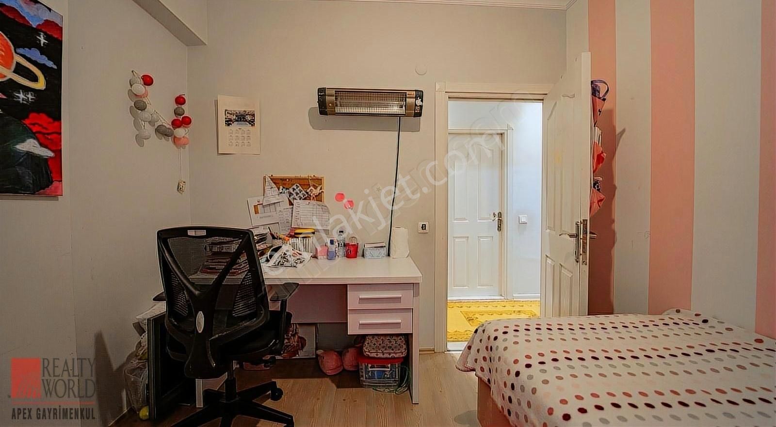 Konyaaltı Mollayusuf'ta 3+1 2 Banyolu Havuzlu Site İçi Daire - Görsel 12