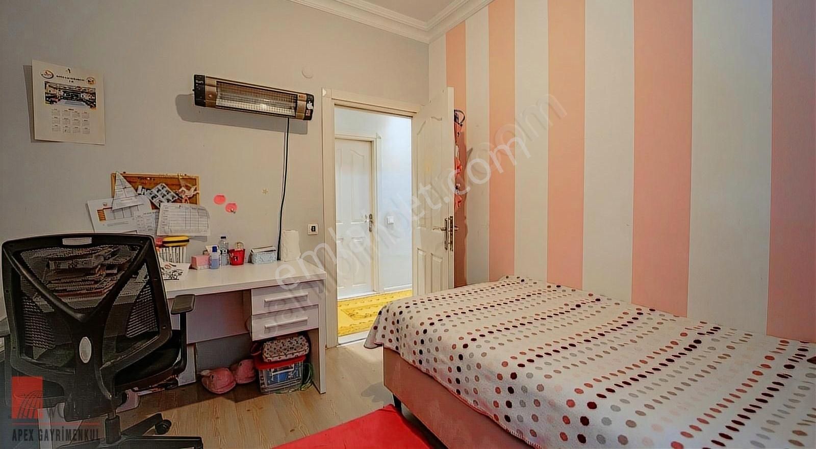 Konyaaltı Mollayusuf'ta 3+1 2 Banyolu Havuzlu Site İçi Daire - Görsel 9