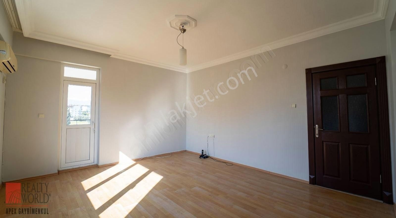 Konyaaltının En Kıymetli Bölgesinde Han Gibi Satılık Daire - Görsel 14