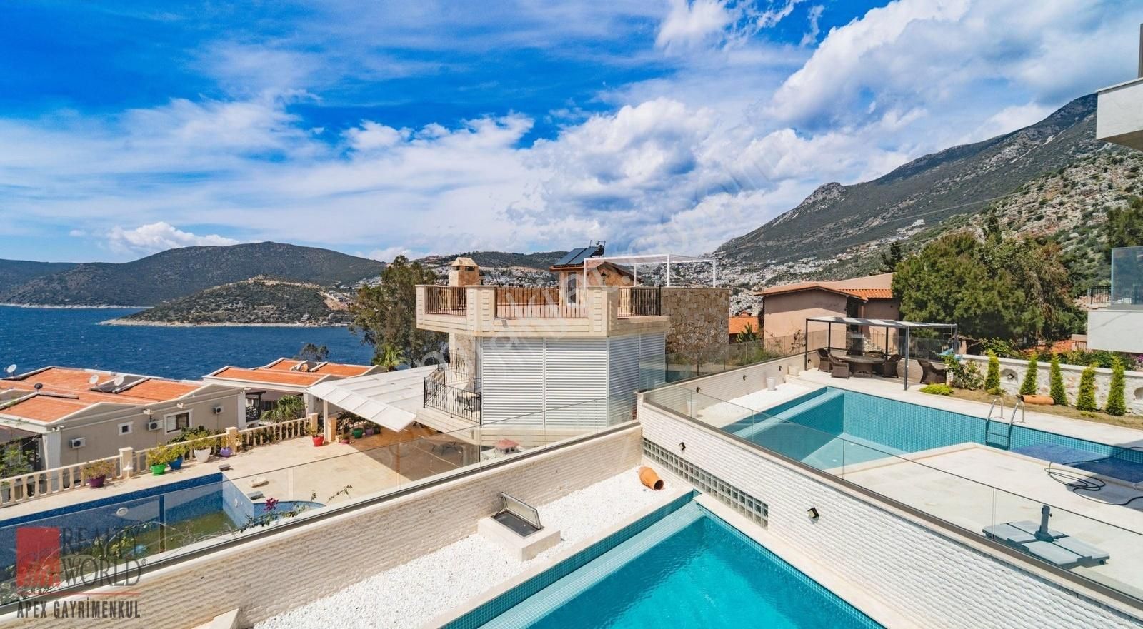 Kalkan Kışla Mevki Manzaralı Lüx İskanlı İkiz Villa Fırsatı - Görsel 9