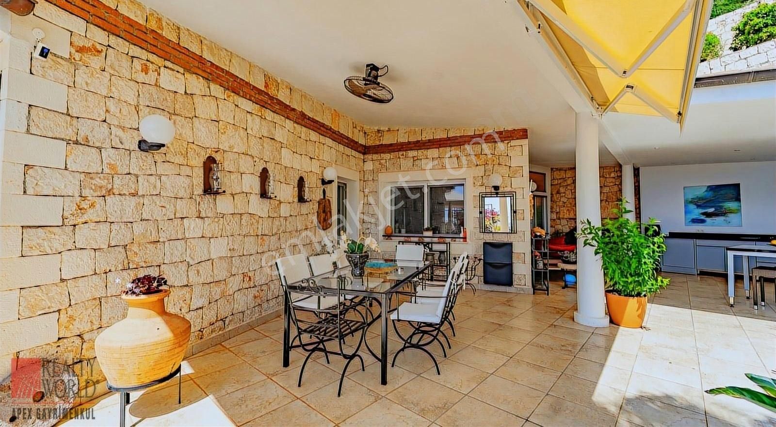 Kaş'ın En Ayrıcalıklı Ve Üst Segment Villası (panorama) - Görsel 18