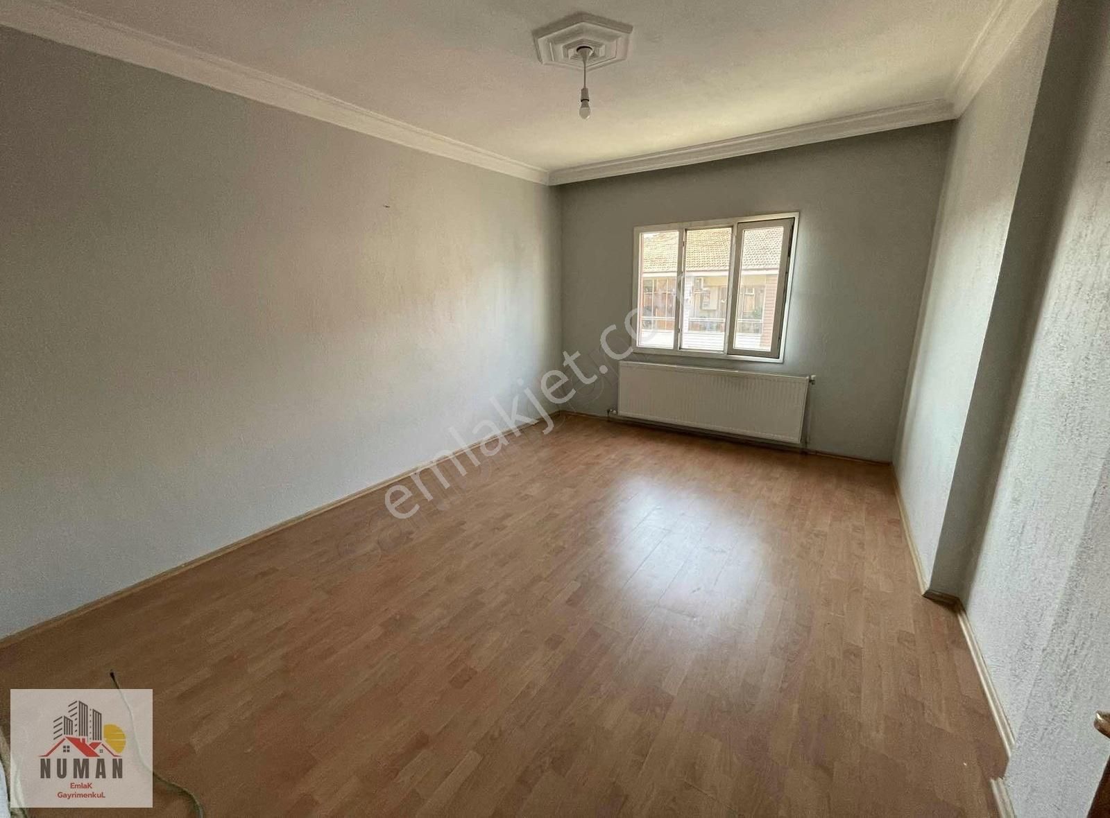 Hıfzı Çıkıkçı Camii Dibinde Kiralık 3+1 Daire