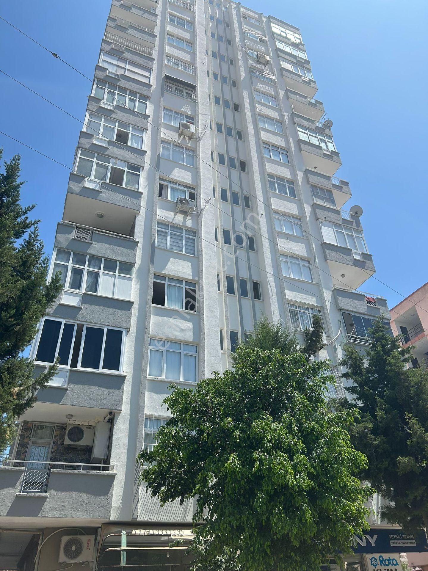 Yüreğir'in Göz Bebeğinde Satılık Dairele
