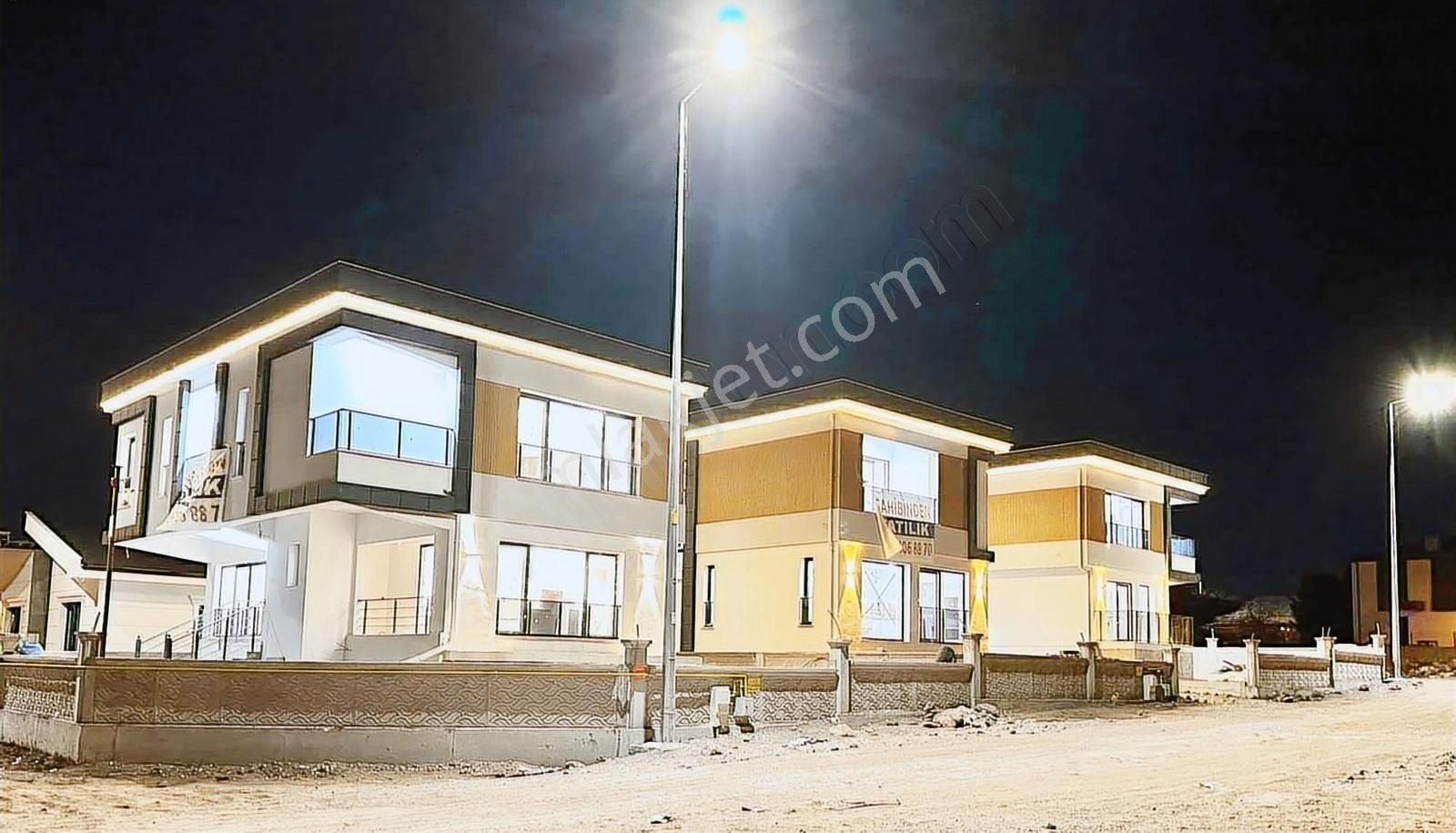 Talas 365 Cafe Yakının Da Ultralüx Süper Konumlu Satılık Villa