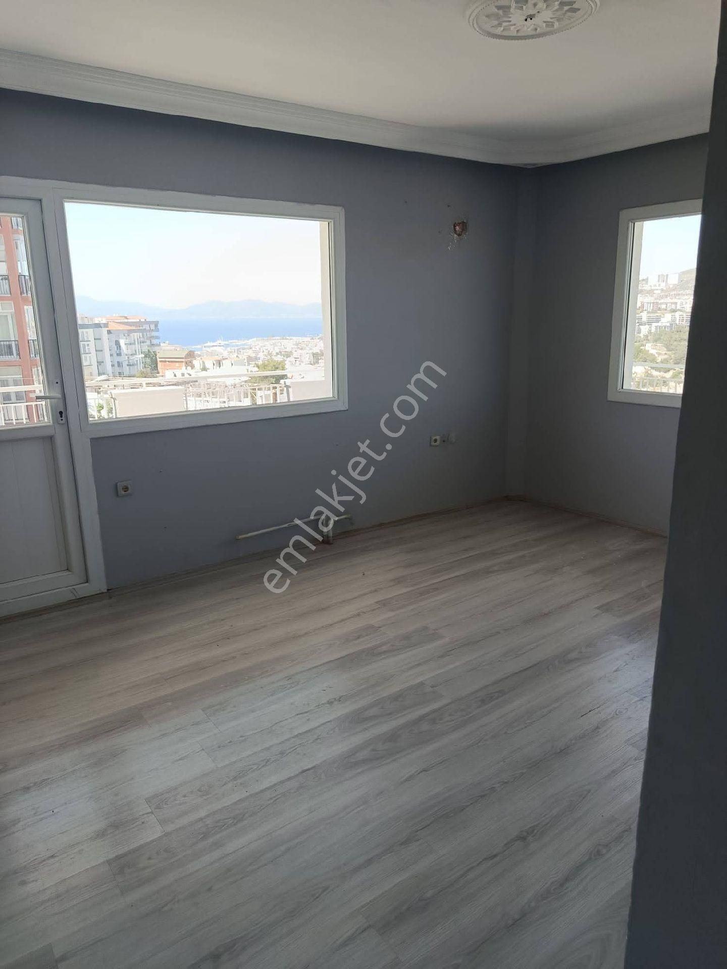 Kuşadası İkiçeşmelik Mah. 3+1satılık Daire