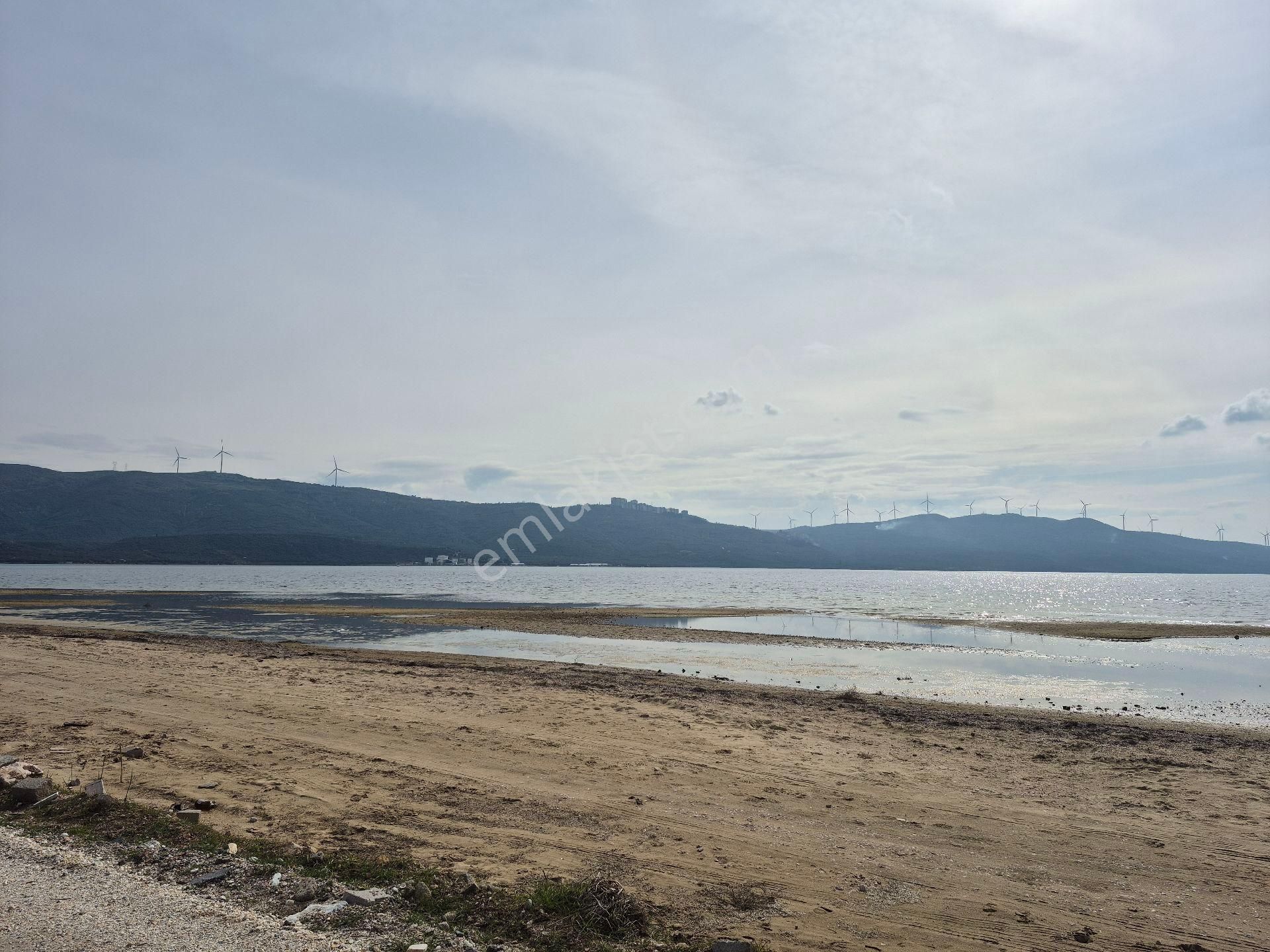 Düzlerde Denize Sıfır 450m2 Satılık Arazi